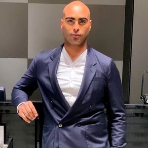 Meet your Posher, Hector